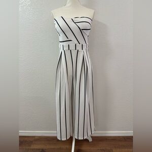 VENUS White Wide-Leg Striped Jumpsuit with Black Stripes
